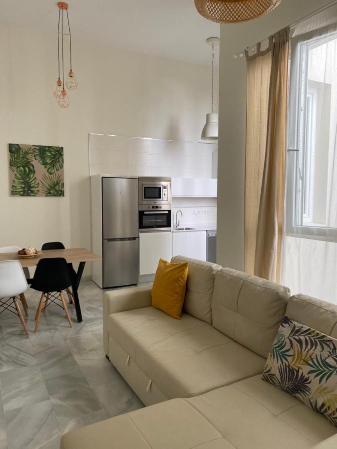 Nuevo En Casa Tipo Palacio Cádiz